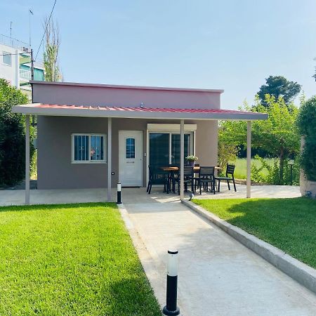 M & F House Oropos Exterior foto